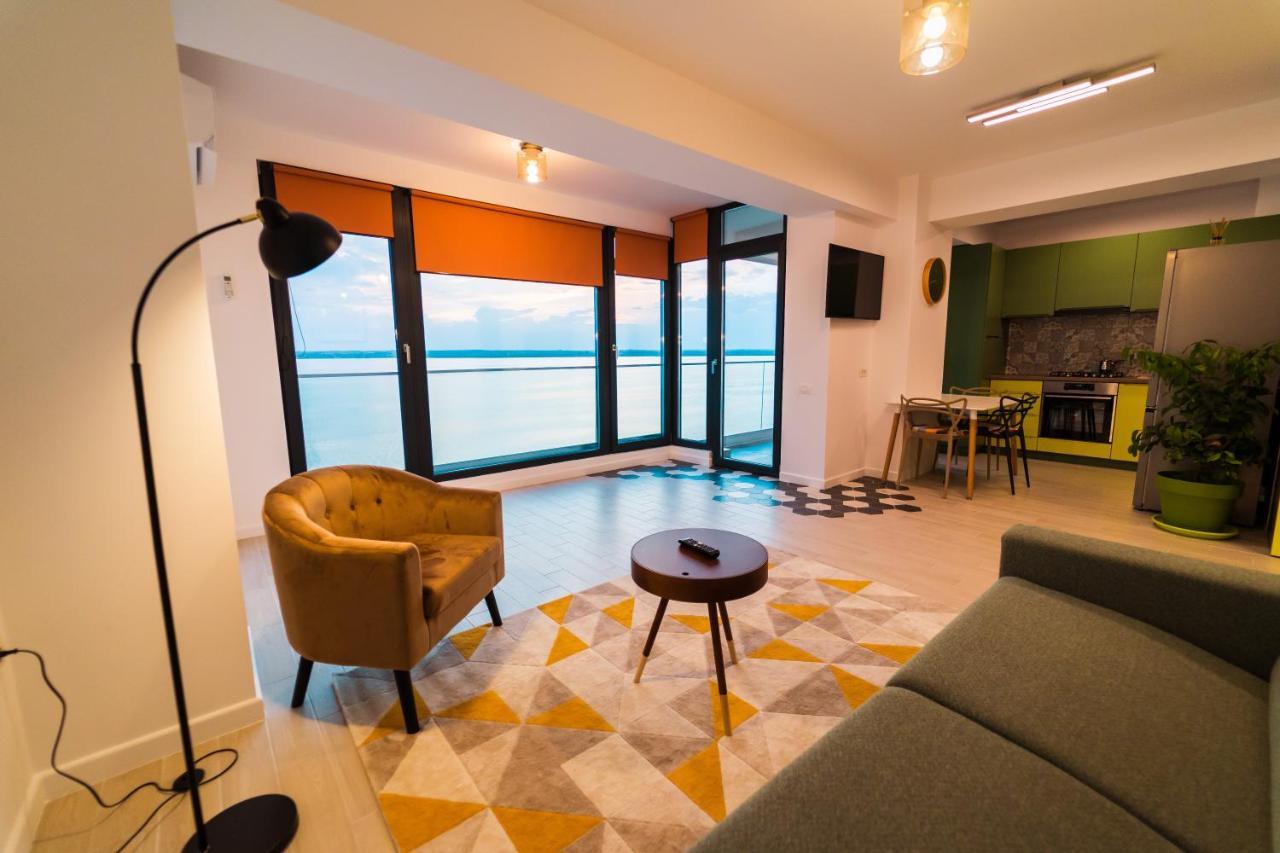 Miruna Andreea Studio Apartment Мамая Екстериор снимка