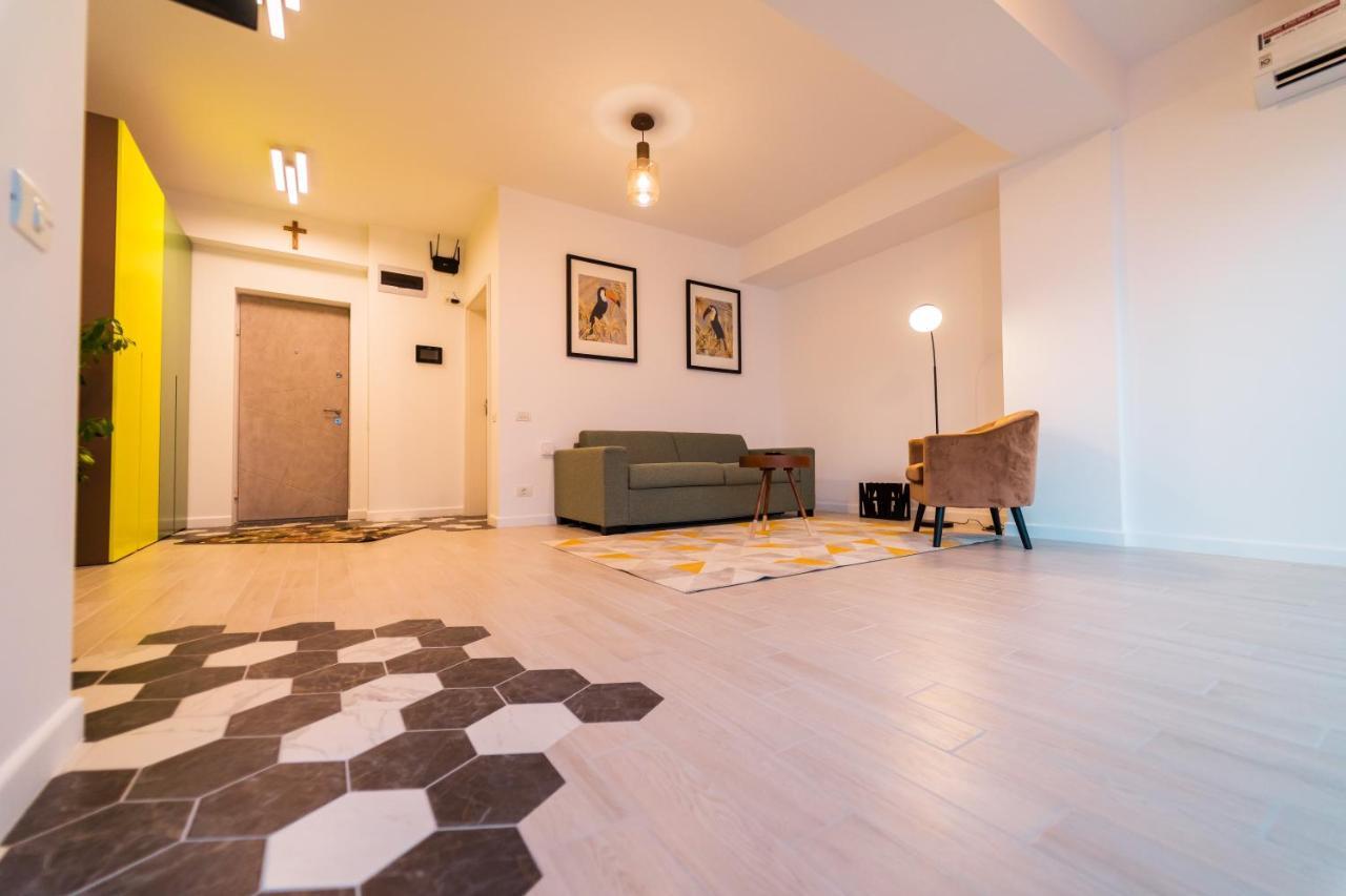 Miruna Andreea Studio Apartment Мамая Екстериор снимка