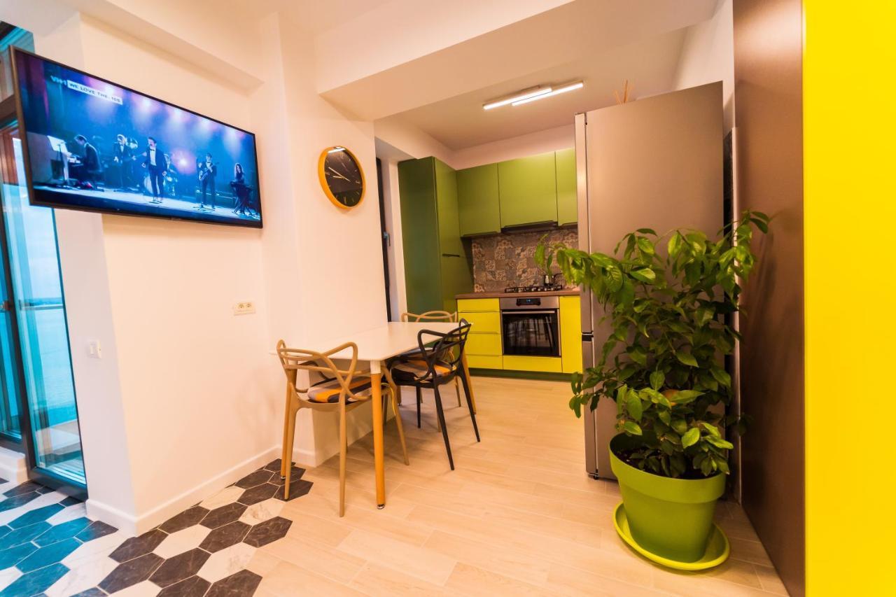 Miruna Andreea Studio Apartment Мамая Екстериор снимка